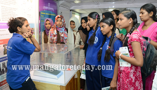 Science Express 1